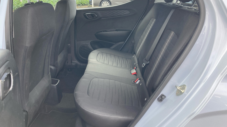 Hyundai i10 1.2 MPi SE Connect 5dr Petrol Hatchback